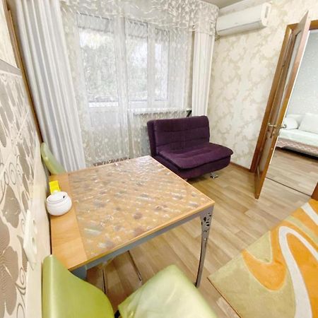 Apartments Ahmetova 4 21 Almaty Ngoại thất bức ảnh